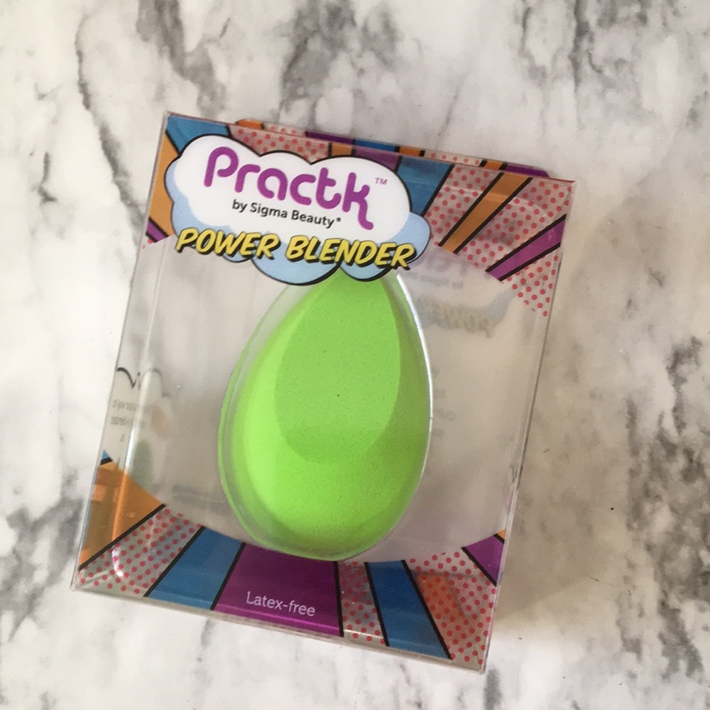 Sigma Beauty Blender Sponge